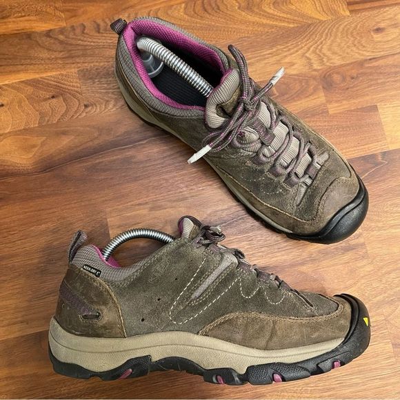 Keen | Shoes | Keen Womens Targhee Iii Wp Hiking Shoes Weisboysenberry Size  9 | Poshmark